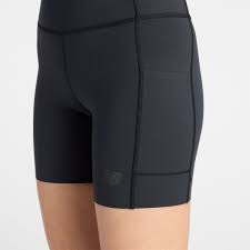 New Balance - Sleek Race Short 6" - Femme